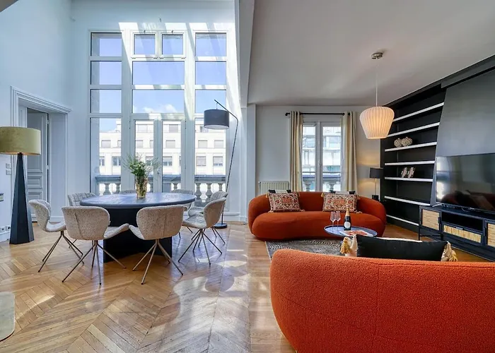 A5#premium#arcdetriomphe#4bedrooms#champselysees Paryż