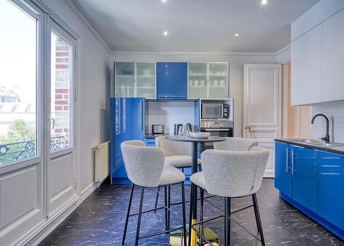 A5#premium#arcdetriomphe#4bedrooms#champselysees Paryż